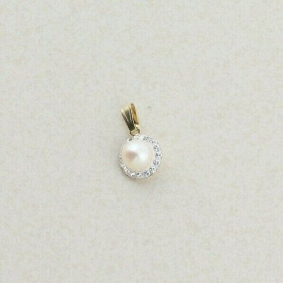 🛍️10k Yellow Gold Freshwater Pearl & Crystal Halo Pendant💎 - Picture 5 of 5